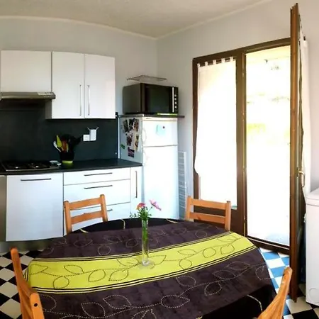 Maison De 2 Chambres Avec Jardin Amenage Et Wifi A D'ajol