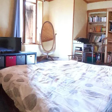 Σπίτι διακοπών Maison De 2 Chambres Avec Jardin Amenage Et Wifi A D'ajol *